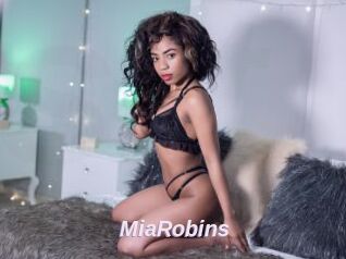 MiaRobins