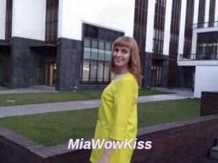 MiaWowKiss