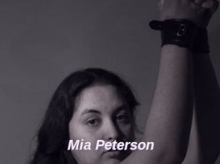 Mia_Peterson