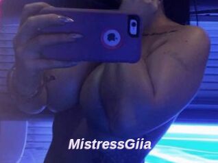MistressGiia