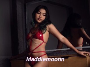 Maddiemoonn
