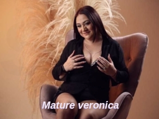 Mature_veronica