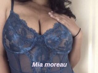 Mia_moreau