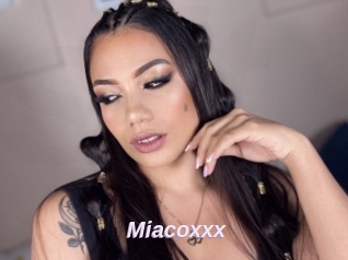 Miacoxxx