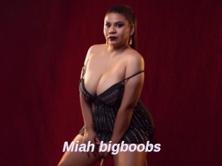 Miah_bigboobs