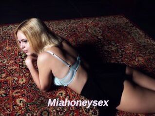 Miahoneysex