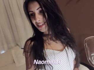 Naomi010