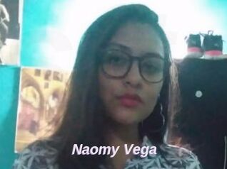 Naomy_Vega