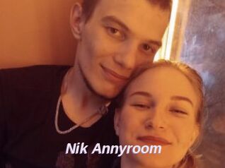 Nik_Annyroom