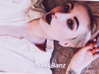 Nikki_Banz