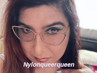 Nylonqueerqueen