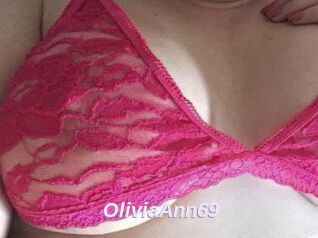 Olivia_Ann_69
