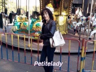 Petite_lady