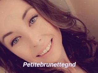 Petitebrunettegnd