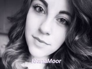 RianaMoor
