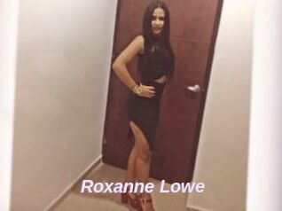 Roxanne_Lowe