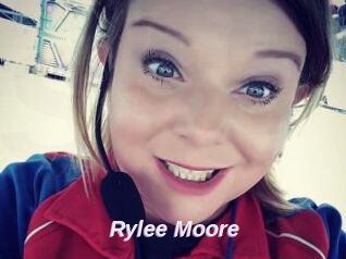 Rylee_Moore