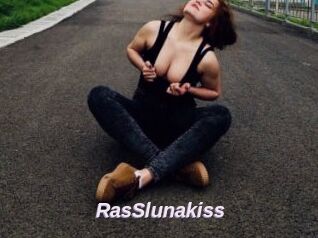 RasSlunakiss