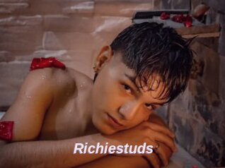 Richiestuds