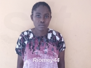 Riomey44