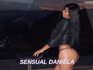 SENSUAL_DANIELA