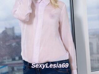SexyLesia69