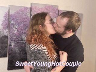 SweetYoungHotCouple