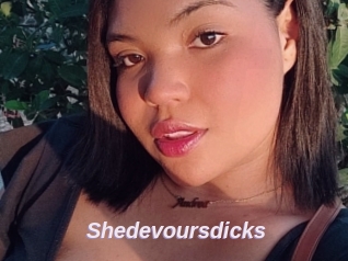 Shedevoursdicks