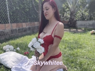 Skywhitee