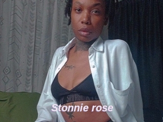 Stonnie_rose