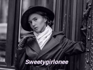 Sweetygirlonee