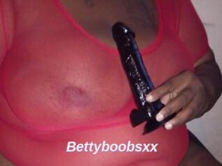 Bettyboobsxx