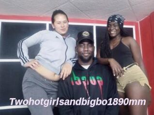 Twohotgirlsandbigbo1890mm