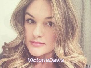 Victoria_Davis