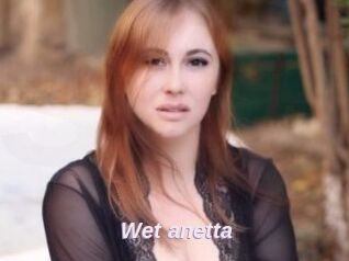 Wet_anetta