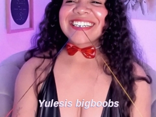 Yulesis_bigboobs